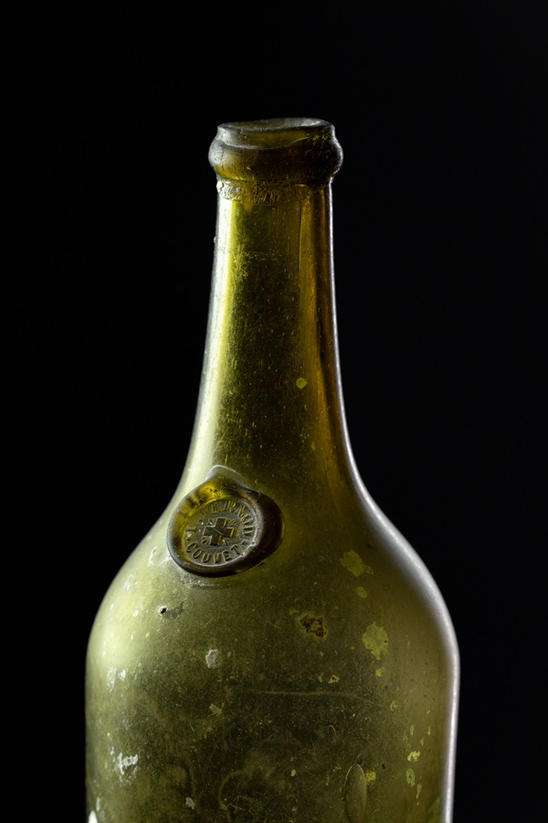 bottiglia assenzio Edouard Pernod