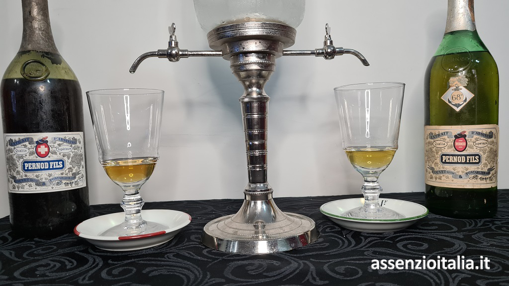 Absinthe Pernod fils (1914) - Pernod Fils Tarragona (1950)